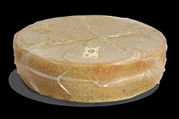 Latteria Grana Padano Gran Soresina Old