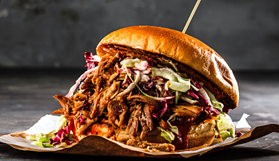 Broodje pulled pork rustiek